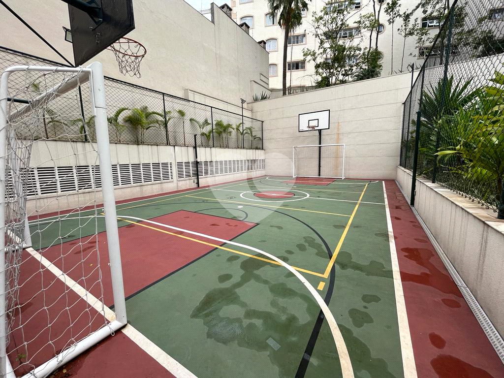 MERAVLHOSO APARTAMENTO ALTO PADRÃO 