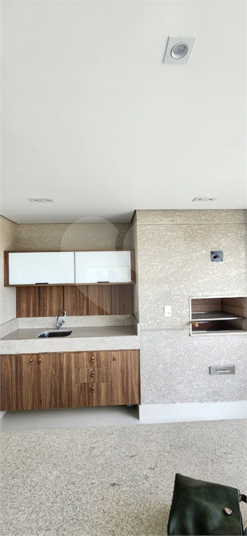 MERAVLHOSO APARTAMENTO ALTO PADRÃO 