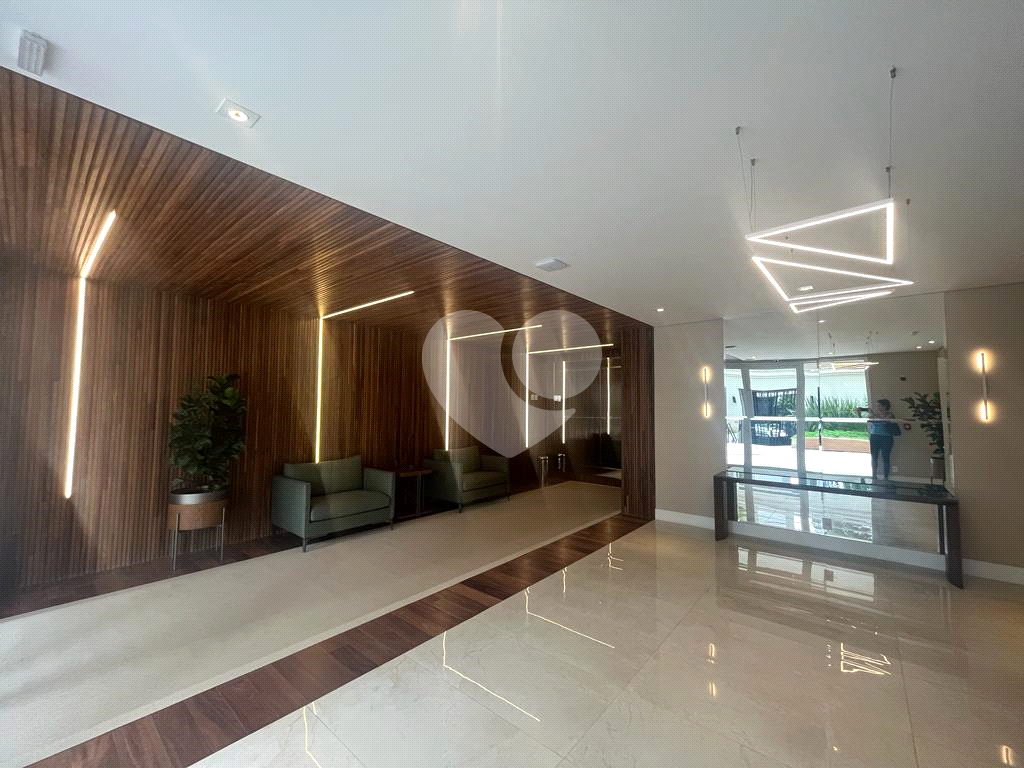 MERAVLHOSO APARTAMENTO ALTO PADRÃO 