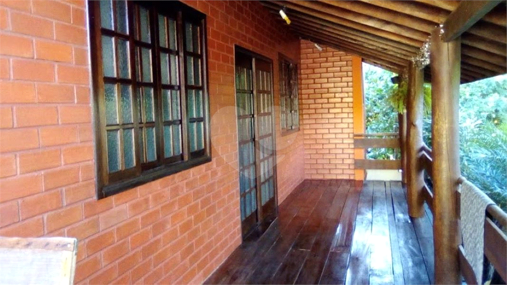 Casa à venda com 6 quartos, 350m² - Foto 18