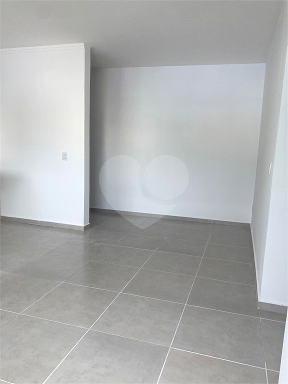 Apartamento à venda com 2 quartos, 55m² - Foto 18