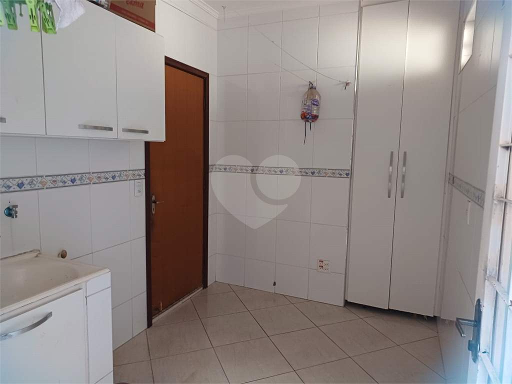 Casa à venda com 3 quartos, 151m² - Foto 14