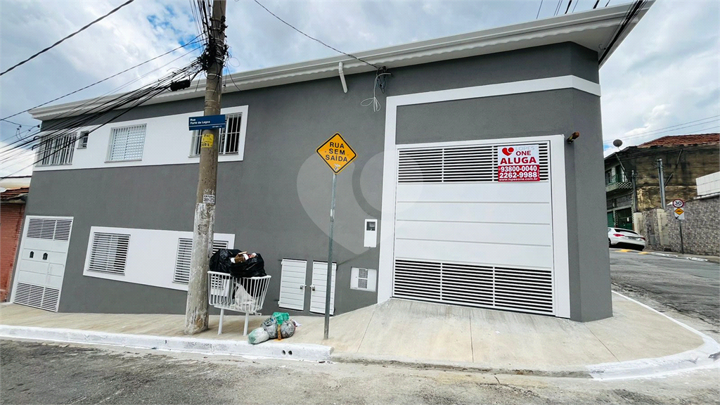 Casa térrea com 2 dormitórios - Tucuruvi