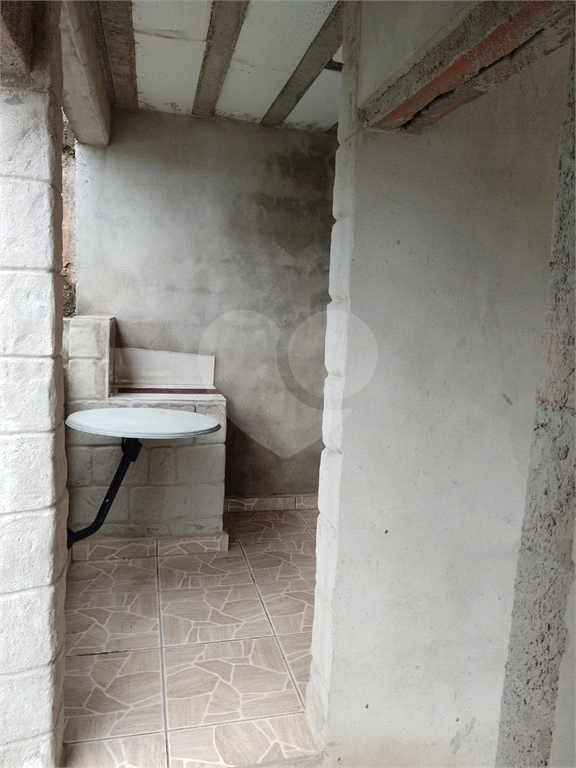 Casa à venda com 3 quartos, 247m² - Foto 2