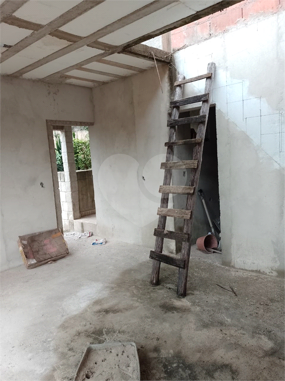 Casa à venda com 3 quartos, 247m² - Foto 8