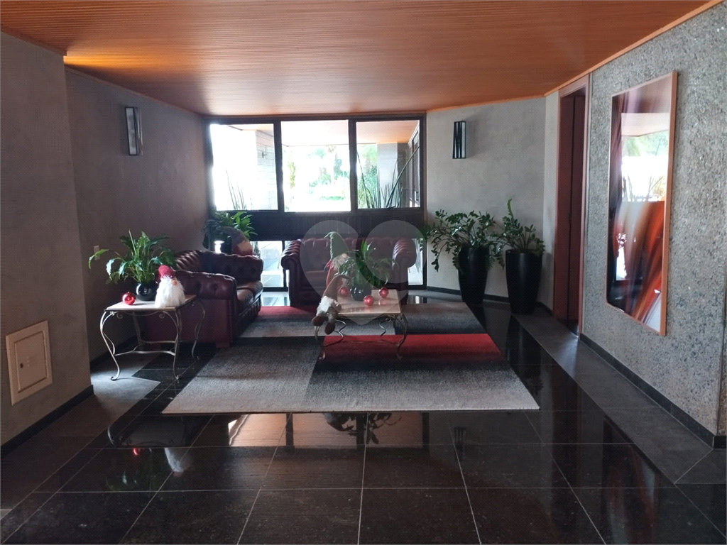 Apartamento à venda com 4 quartos, 255m² - Foto 27