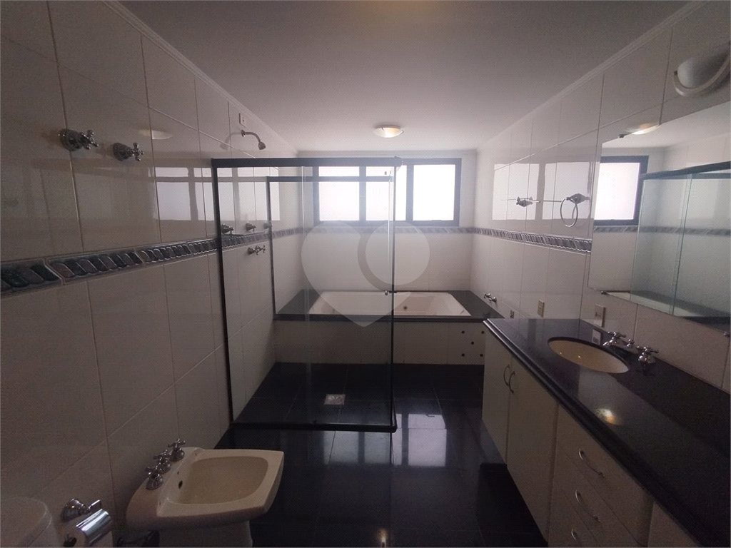 Apartamento à venda com 4 quartos, 255m² - Foto 8