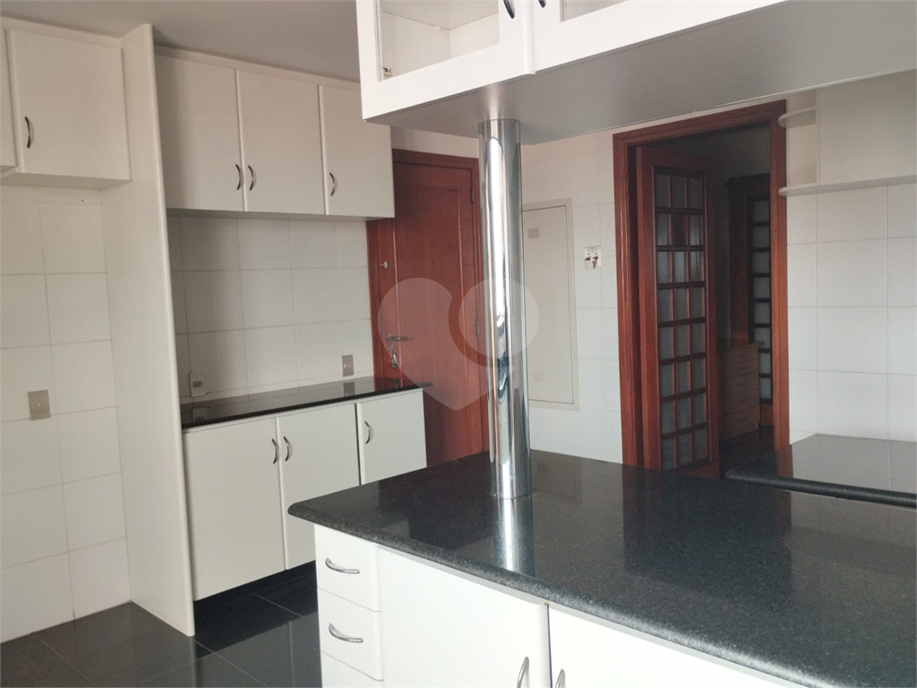 Apartamento à venda com 4 quartos, 255m² - Foto 16