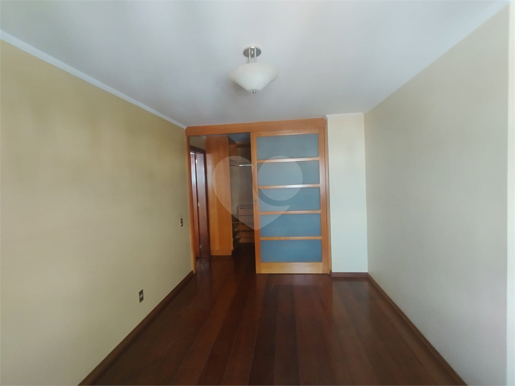 Apartamento à venda com 4 quartos, 255m² - Foto 9