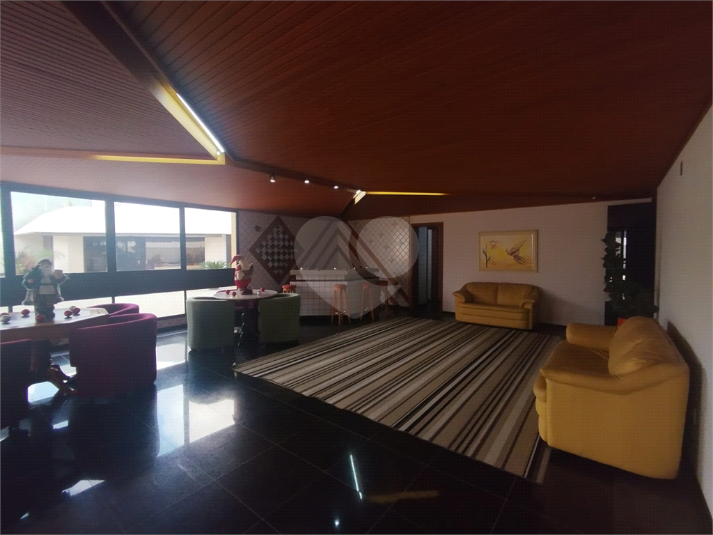 Apartamento à venda com 4 quartos, 255m² - Foto 26