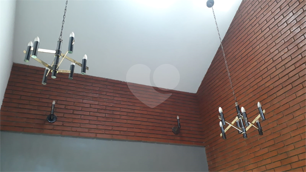 Casa à venda e aluguel com 4 quartos, 300m² - Foto 20