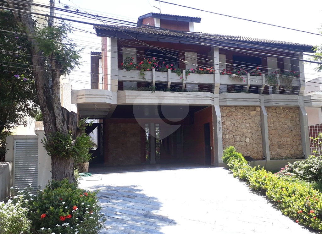 Casa à venda e aluguel com 4 quartos, 300m² - Foto 29