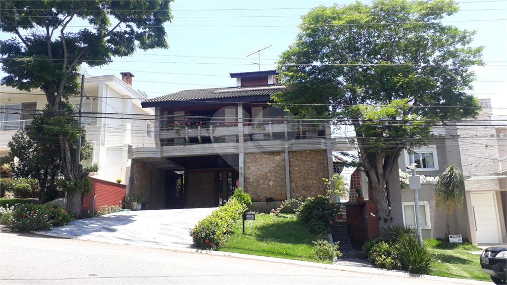 Casa à venda e aluguel com 4 quartos, 300m² - Foto 10