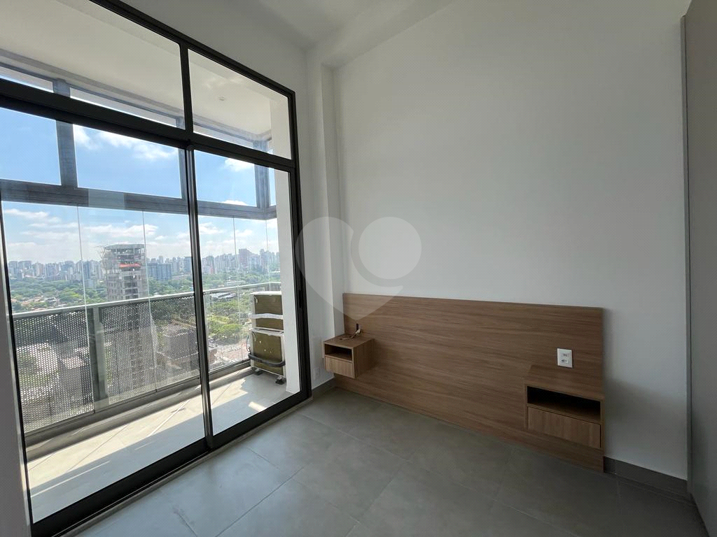 Apartamento em Moema para  venda ou locação