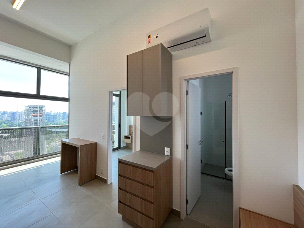Apartamento em Moema para  venda ou locação