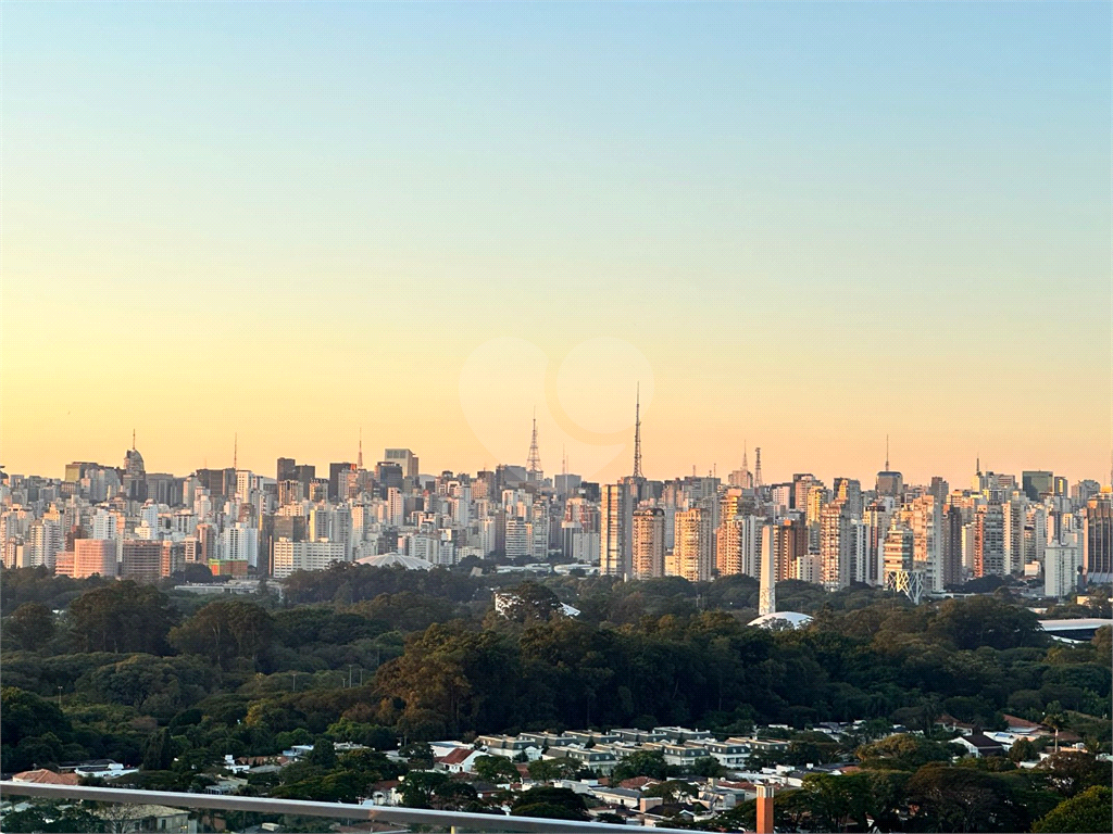 Apartamento em Moema para  venda ou locação