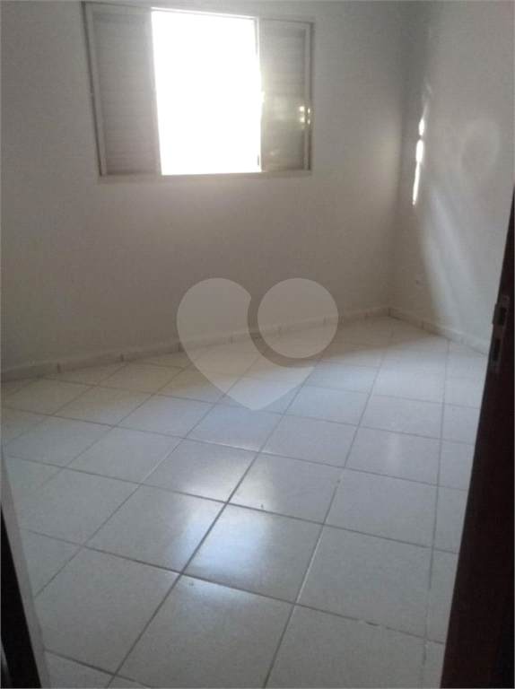 Casa à venda com 2 quartos, 66m² - Foto 18