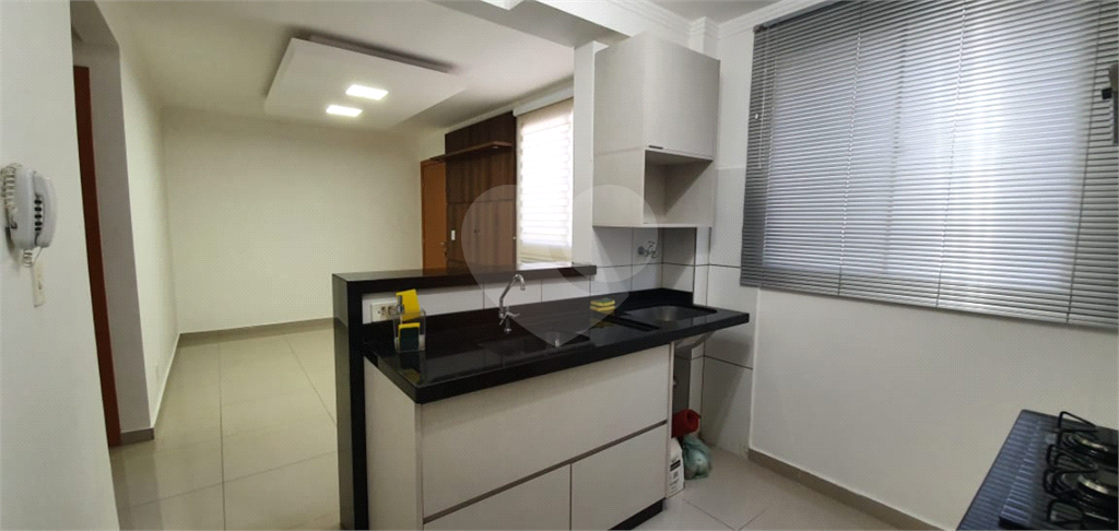 Apartamento à venda com 2 quartos, 45m² - Foto 1