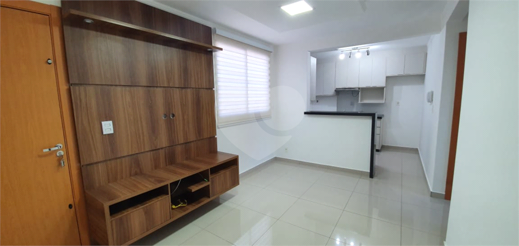 Apartamento à venda com 2 quartos, 45m² - Foto 2