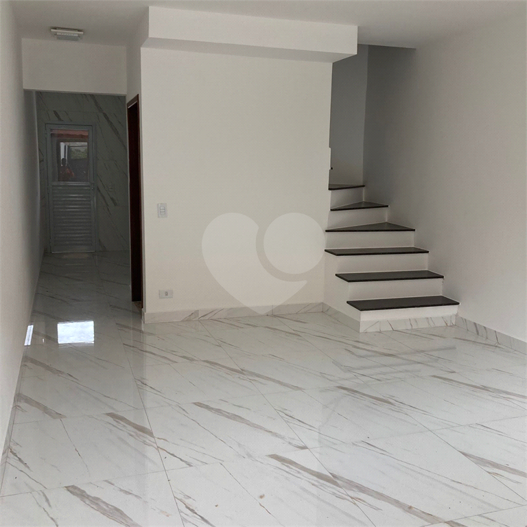 Sobrado à venda com 2 quartos, 92m² - Foto 4