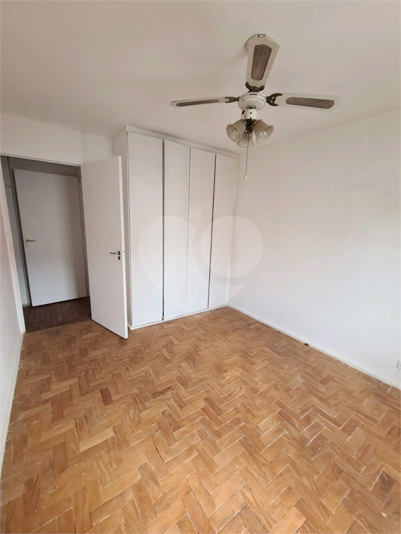 APARTAMENTO em SANTANA