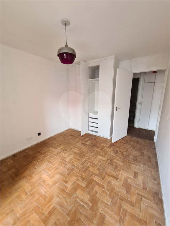 APARTAMENTO em SANTANA