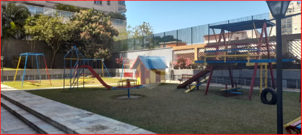 APARTAMENTO em SANTANA