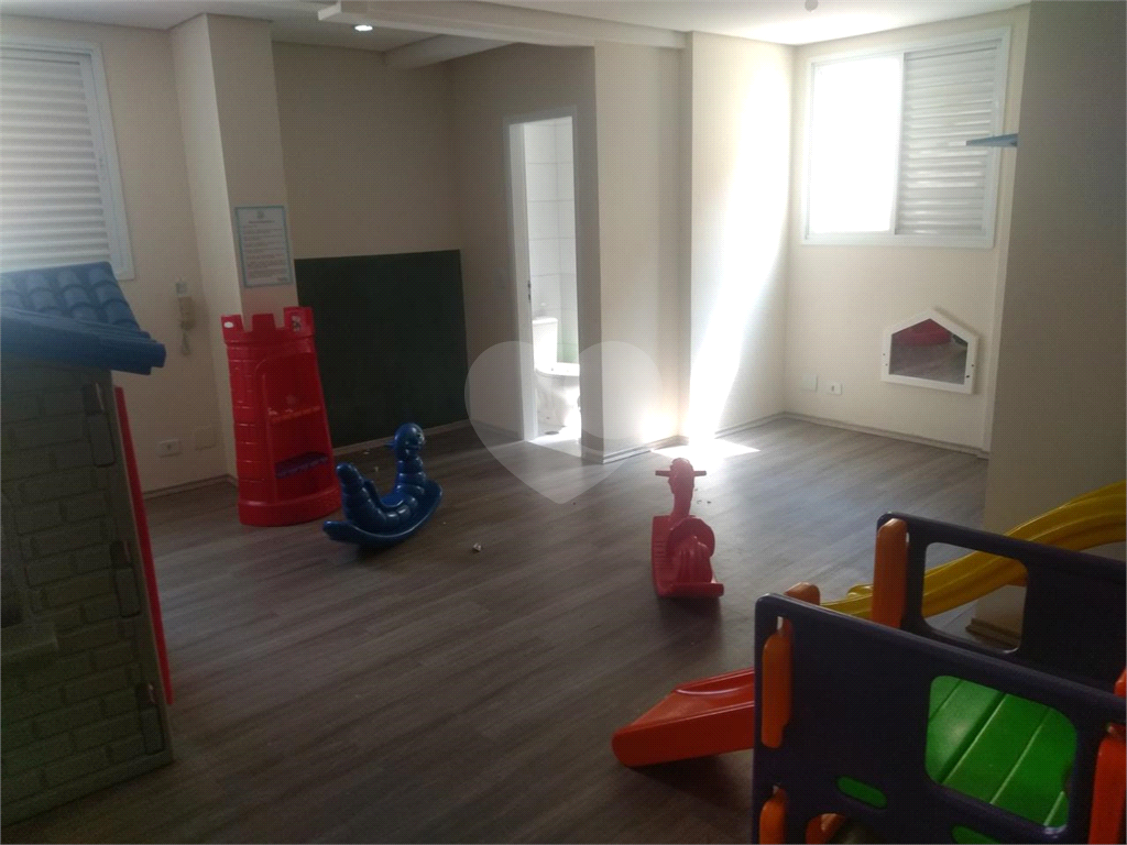 APARTAMENTO em PARADA INGLESA