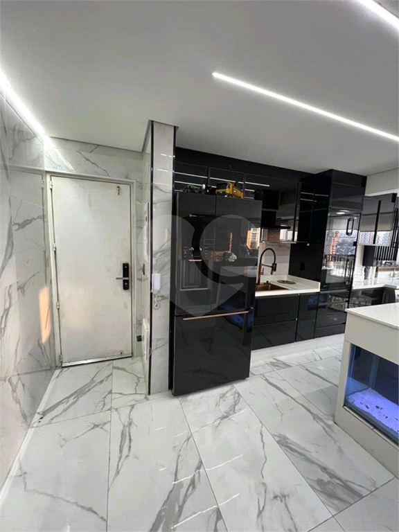 APARTAMENTO em SANTANA