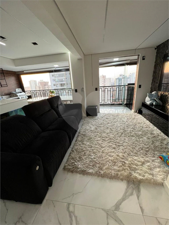 APARTAMENTO em SANTANA
