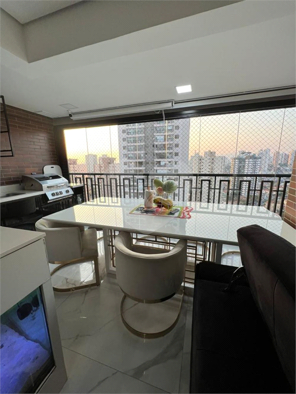 APARTAMENTO em SANTANA