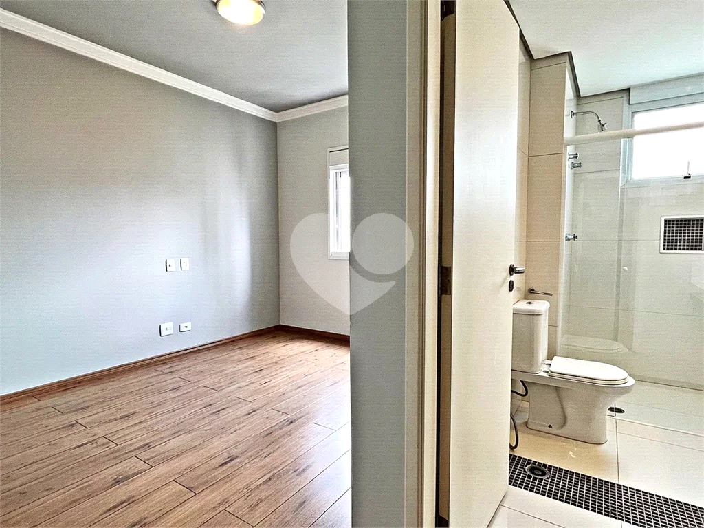 APARTAMENTO em SANTANA