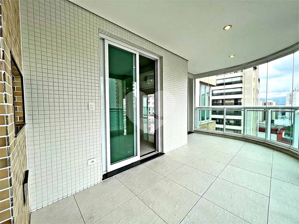 APARTAMENTO em SANTANA