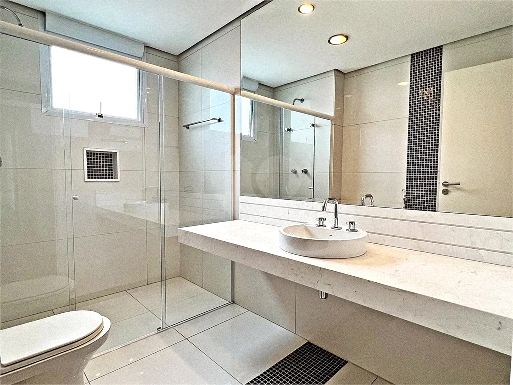 APARTAMENTO em SANTANA