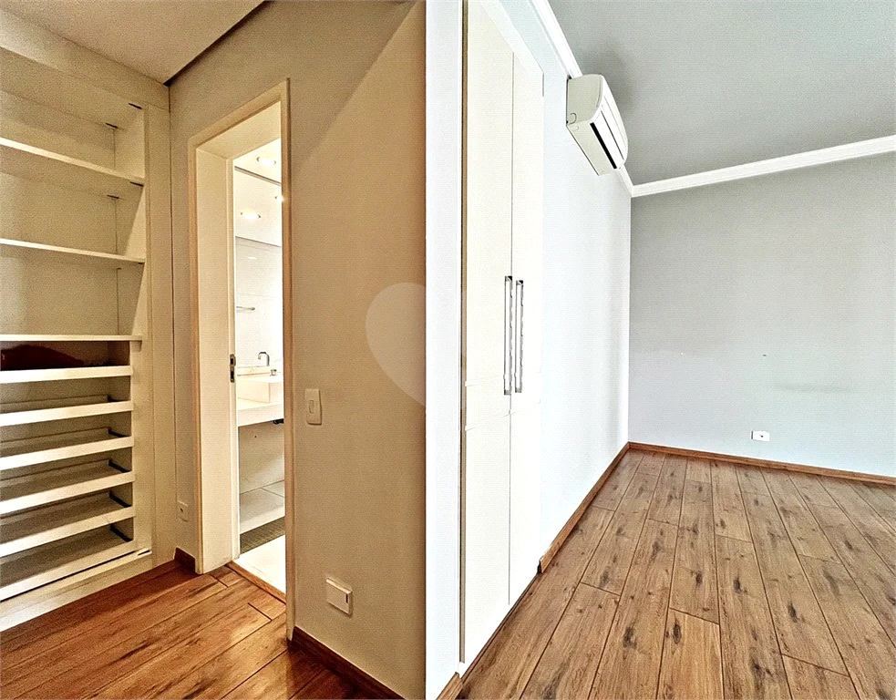 APARTAMENTO em SANTANA