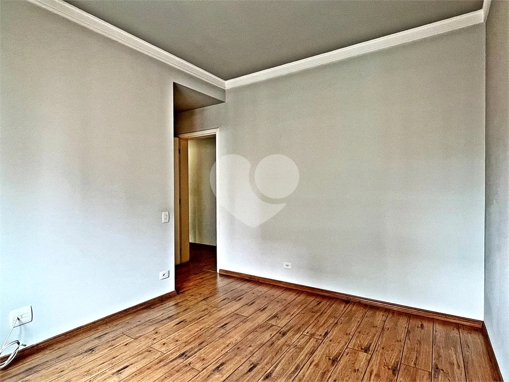 APARTAMENTO em SANTANA