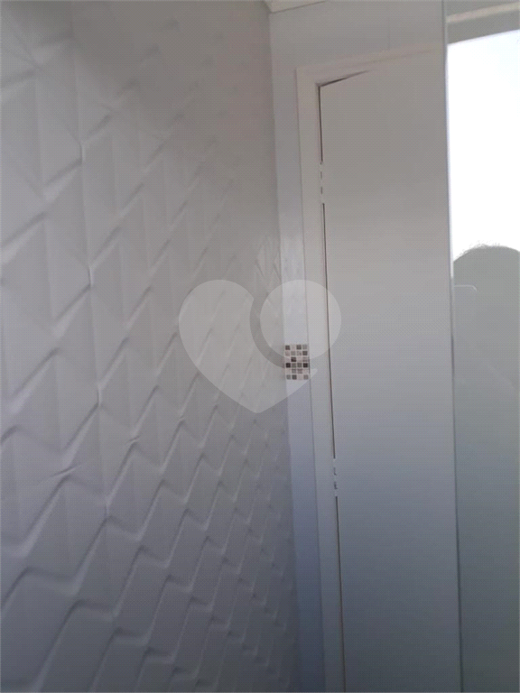 APARTAMENTO em VILA AUGUSTA