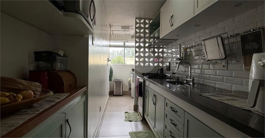 Vende-se apartamento reformado em Santa Teresinha / Zona Norte / SP