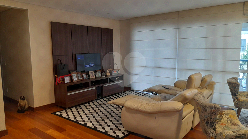 Apto Condominio Chateau Monet