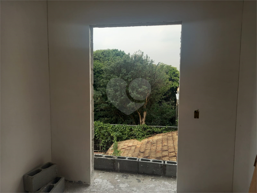Apartamento de 1 Dormitório com elevador por R$225.000 próx. Av, Eng. Caetano Álvares 