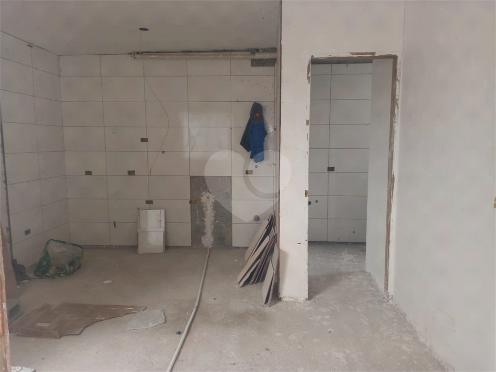 Apartamento de 1 Dormitório com elevador por R$225.000 próx. Av, Eng. Caetano Álvares 