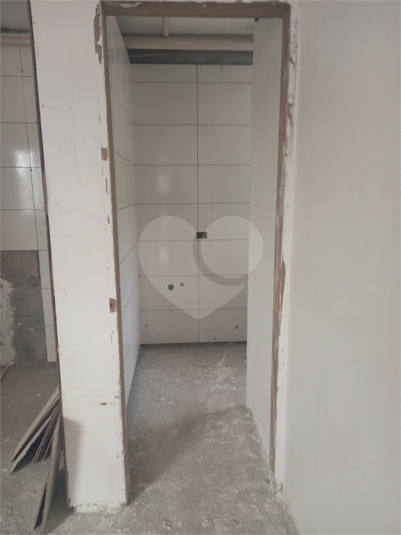 Apartamento de 1 Dormitório com elevador por R$225.000 próx. Av, Eng. Caetano Álvares 