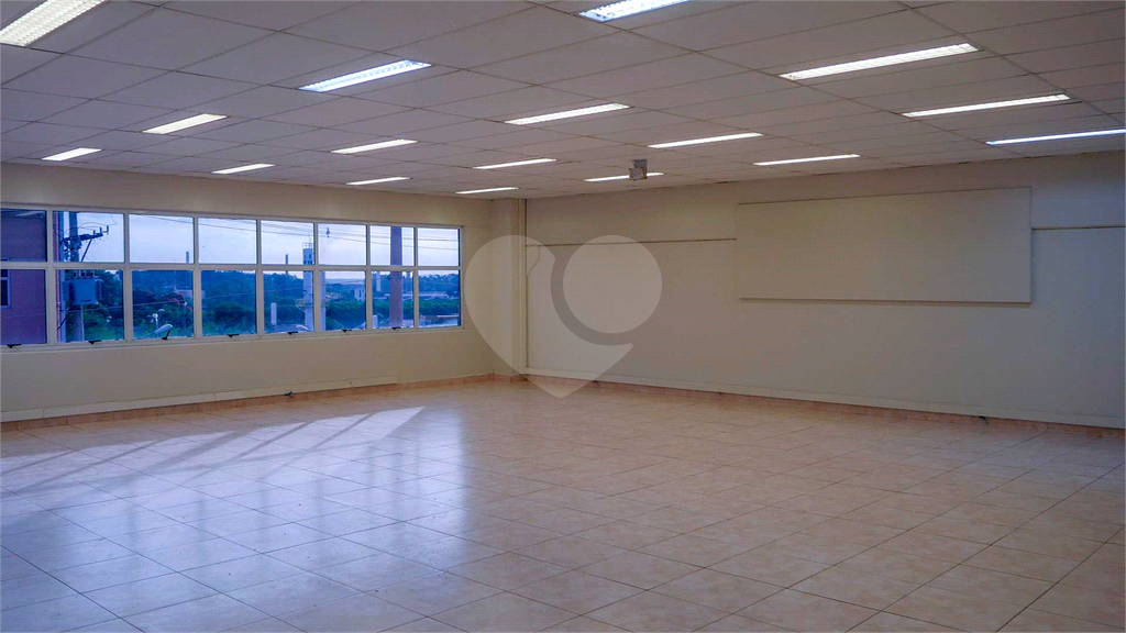 CONDOMÍNIO DE GALPÕES EM JUNDIÁI