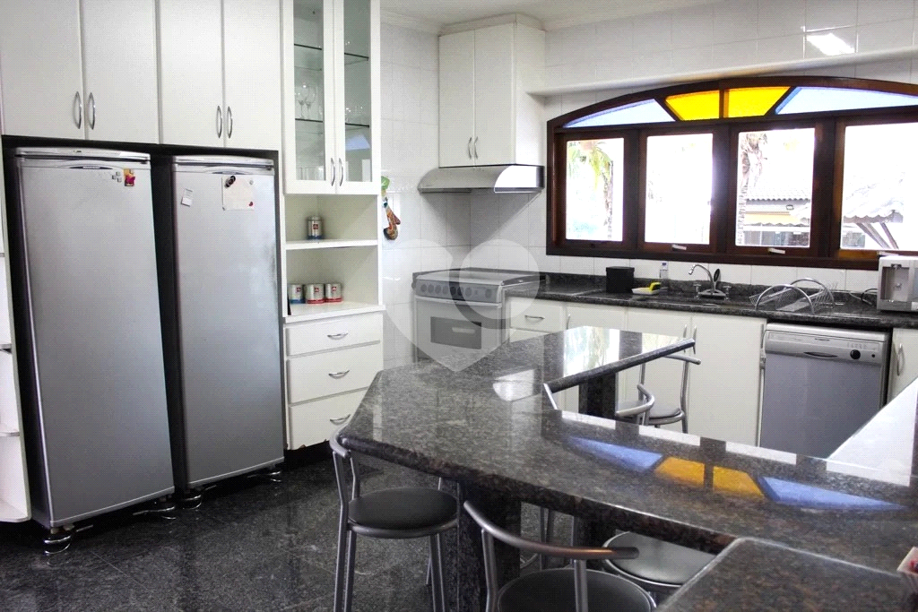 Casa de Condomínio à venda com 4 quartos, 755m² - Foto 9