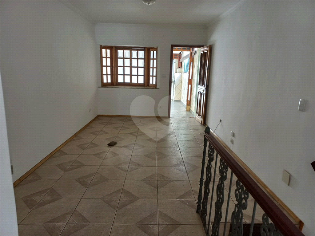 Casa à venda com 3 quartos, 125m² - Foto 2