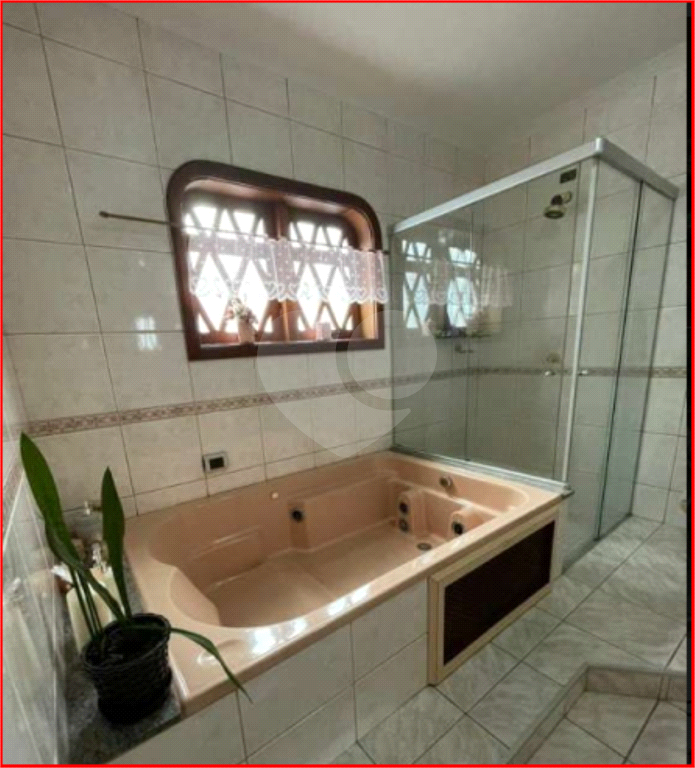SOBRADO em VILA ROSÁLIA