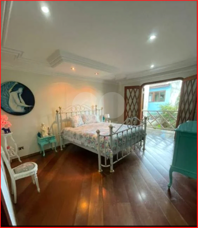 SOBRADO em VILA ROSÁLIA