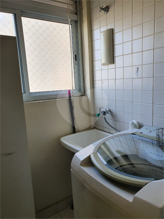 Apartamento à venda com 2 quartos, 53m² - Foto 4