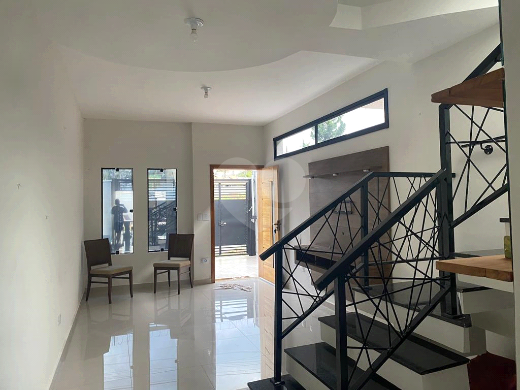 Sobrado à venda com 2 quartos, 162m² - Foto 3