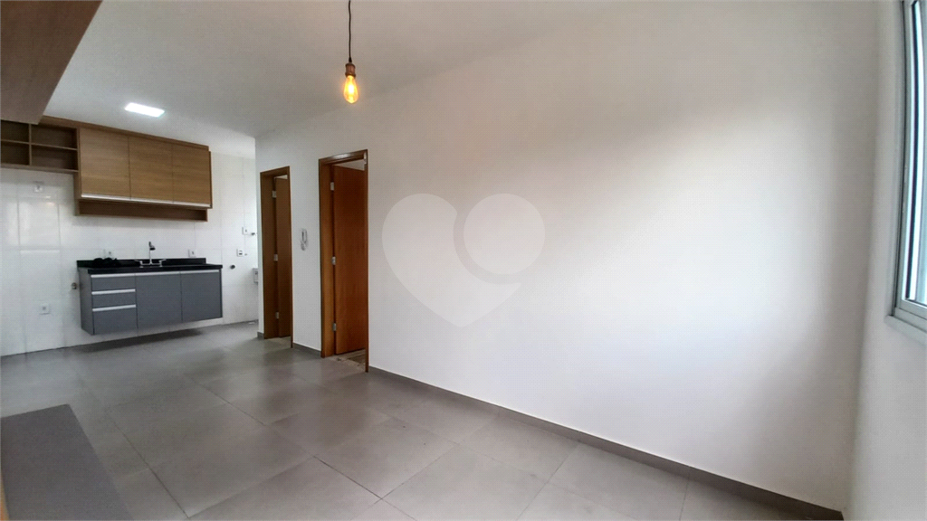 APARTAMENTO em VILA GUILHERME